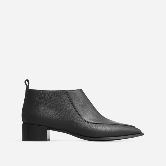 NWT Everlane The Boss Bootie. Size 7. Black pebbled leather. - Picture 3 of 10